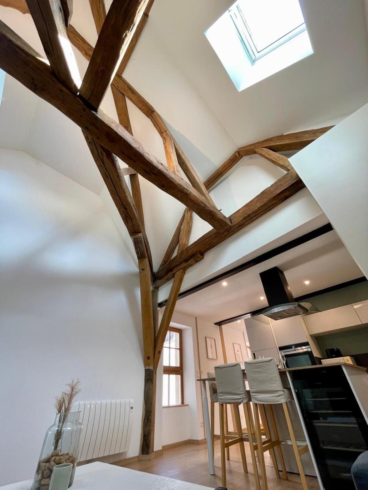 Into The Wine Apartment Dijon Bagian luar foto
